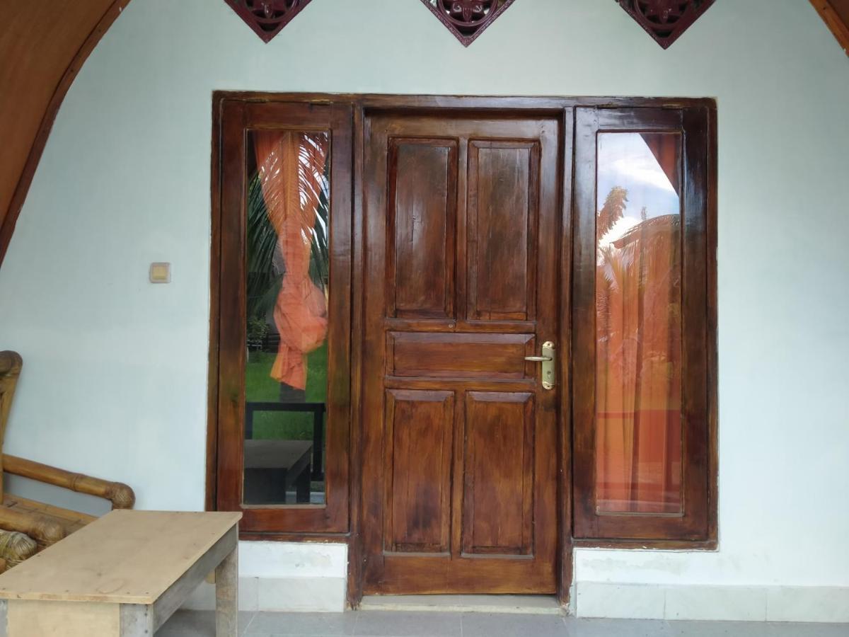 Coconut Gili Meno Exterior foto